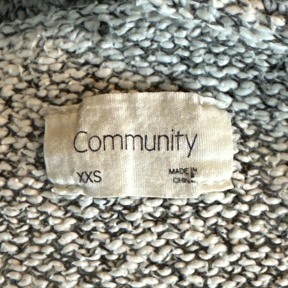 Nubbly knit white + black raglan sleeve open front cardigan two pockets - Picture 9 of 11